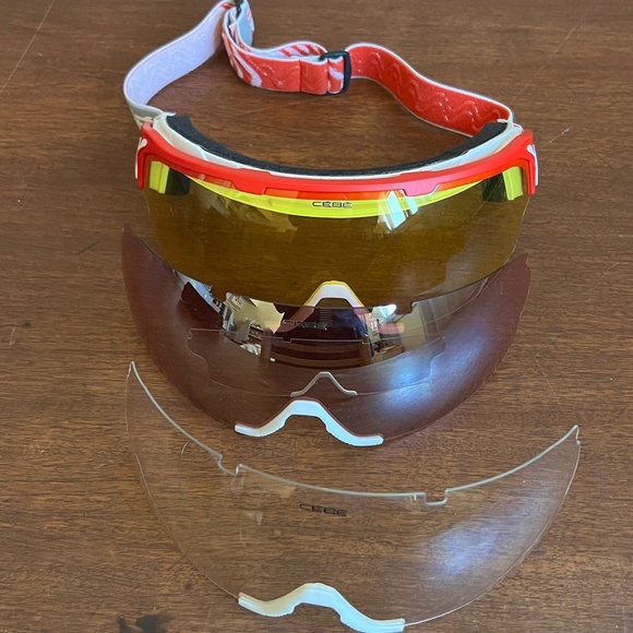 Cebe Shield Sunglasses with Yellow Clear and Rose Lenses Includes Carrying Case - Picture 2 of 4